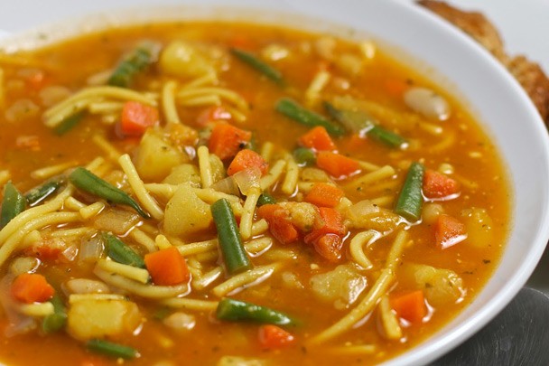 Réaliser une délicieuse soupe au pistou